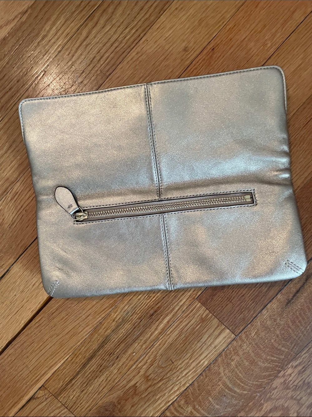 Coach Golden Metallic Turnlock Clutch - Picture 3 of 9